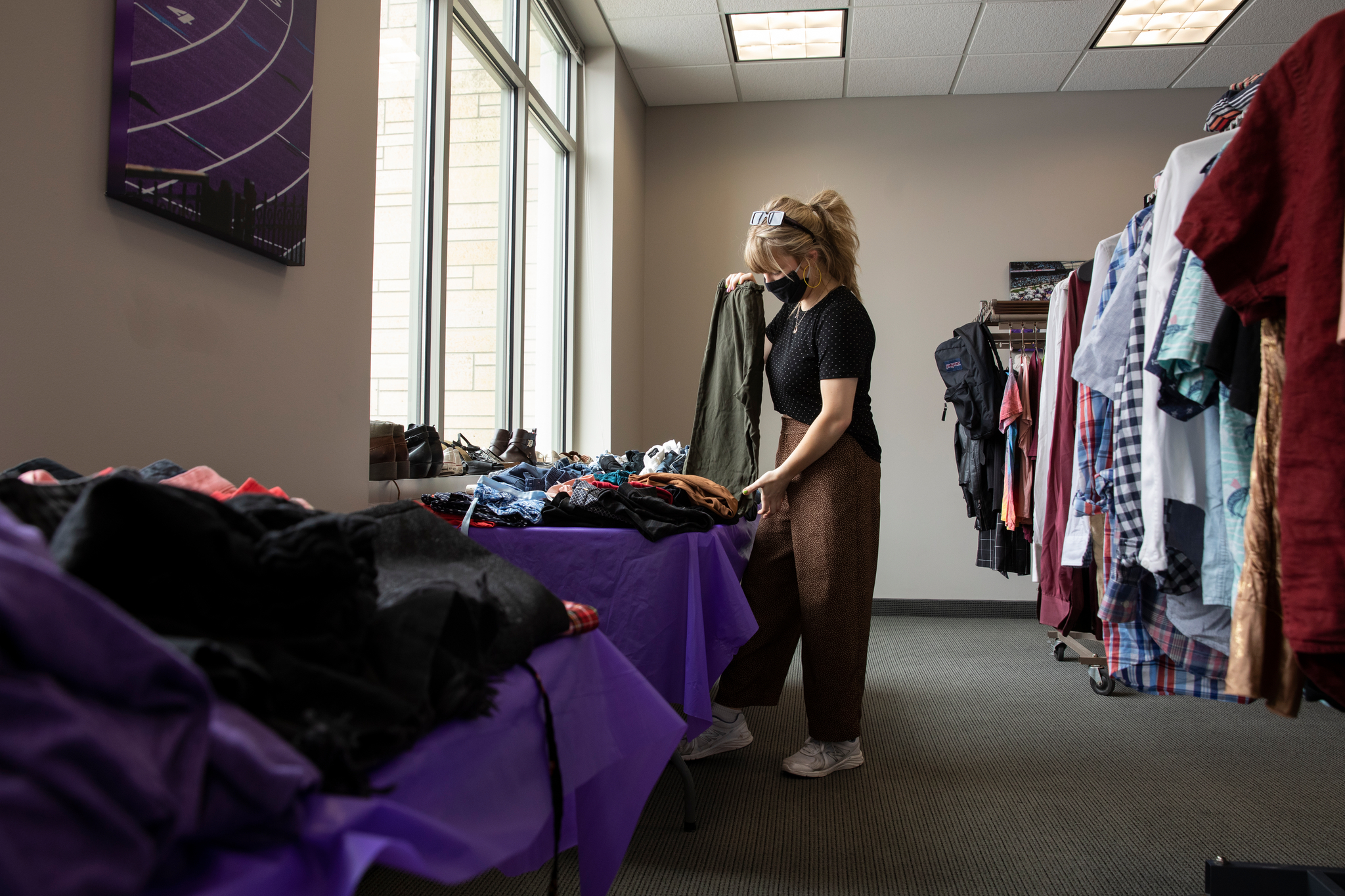 Student at Tommie's Closet in the Anderson Student Center 
